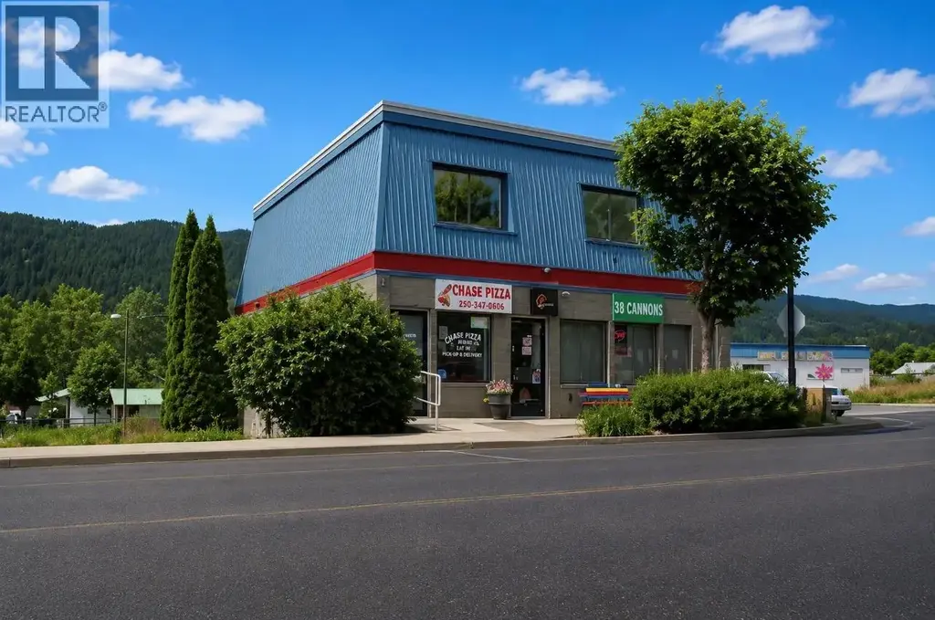 560 Shuswap Avenue, Chase